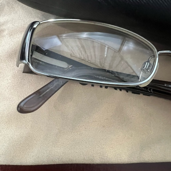 Chanel Pearl Eyeglasses - Picture 5 of 6